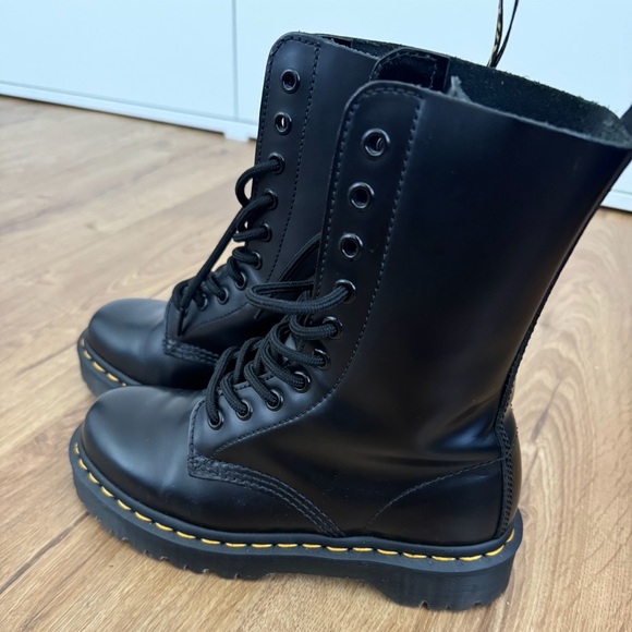 DOC MARTENS smooth leather mid calf boots - Picture 2 of 13